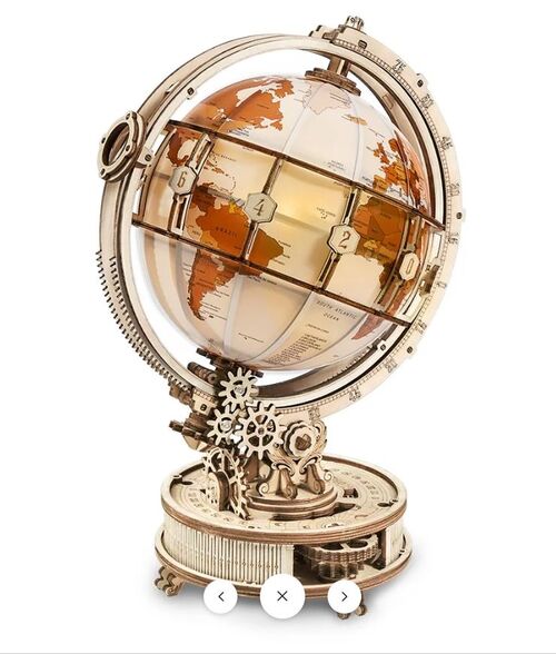 LUMINOUS GLOBE